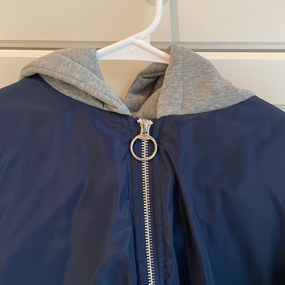 Superdown Cropped Bomber Jacket With Sweatshirt H… - image 4